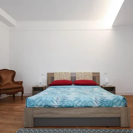דירה Palazzotto Manzoni Civico 6, In Centro A Due Passi Dal