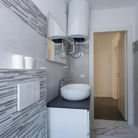 Palazzotto Manzoni Civico 6, In Centro A Due Passi Dal Daire